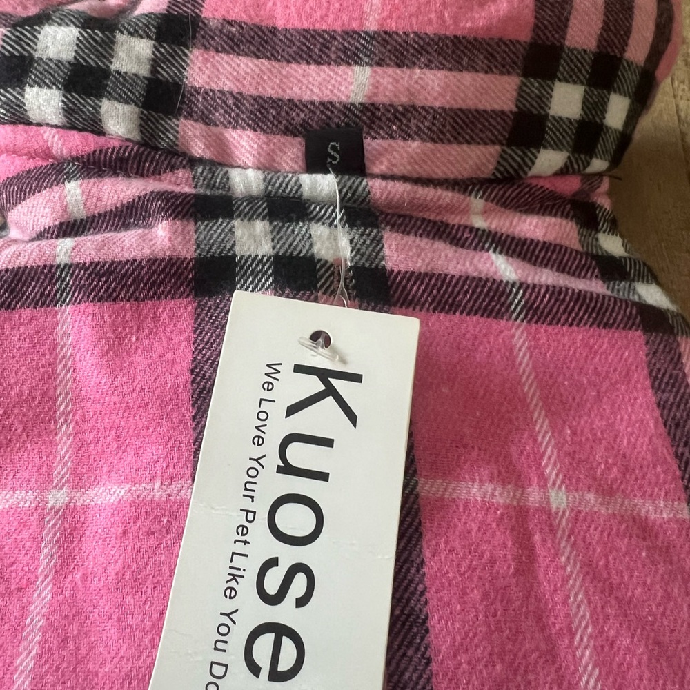 Kuoser Pink Plaid reversible Pet Jacket - Picture 7 of 10